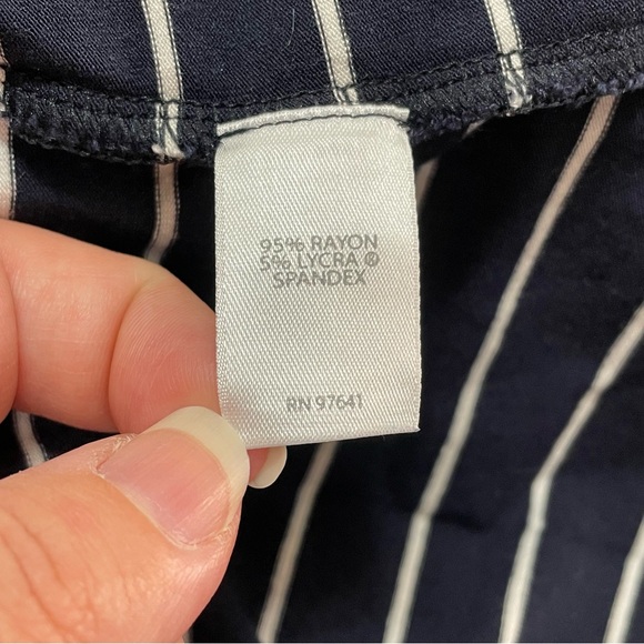 J. Jill Wearever Collection Navy & White Stripe Blouse Top Women's Size S - Picture 7 of 9